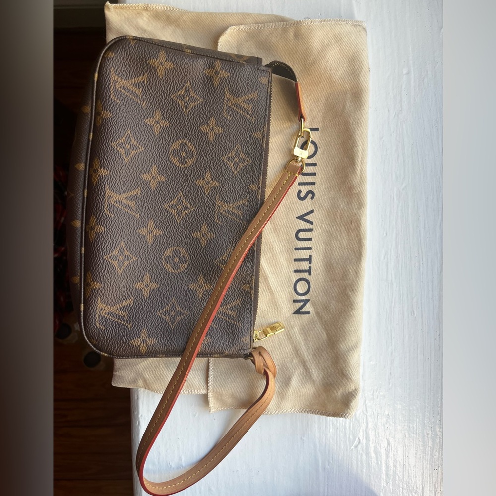 Louis Vuitton Bag